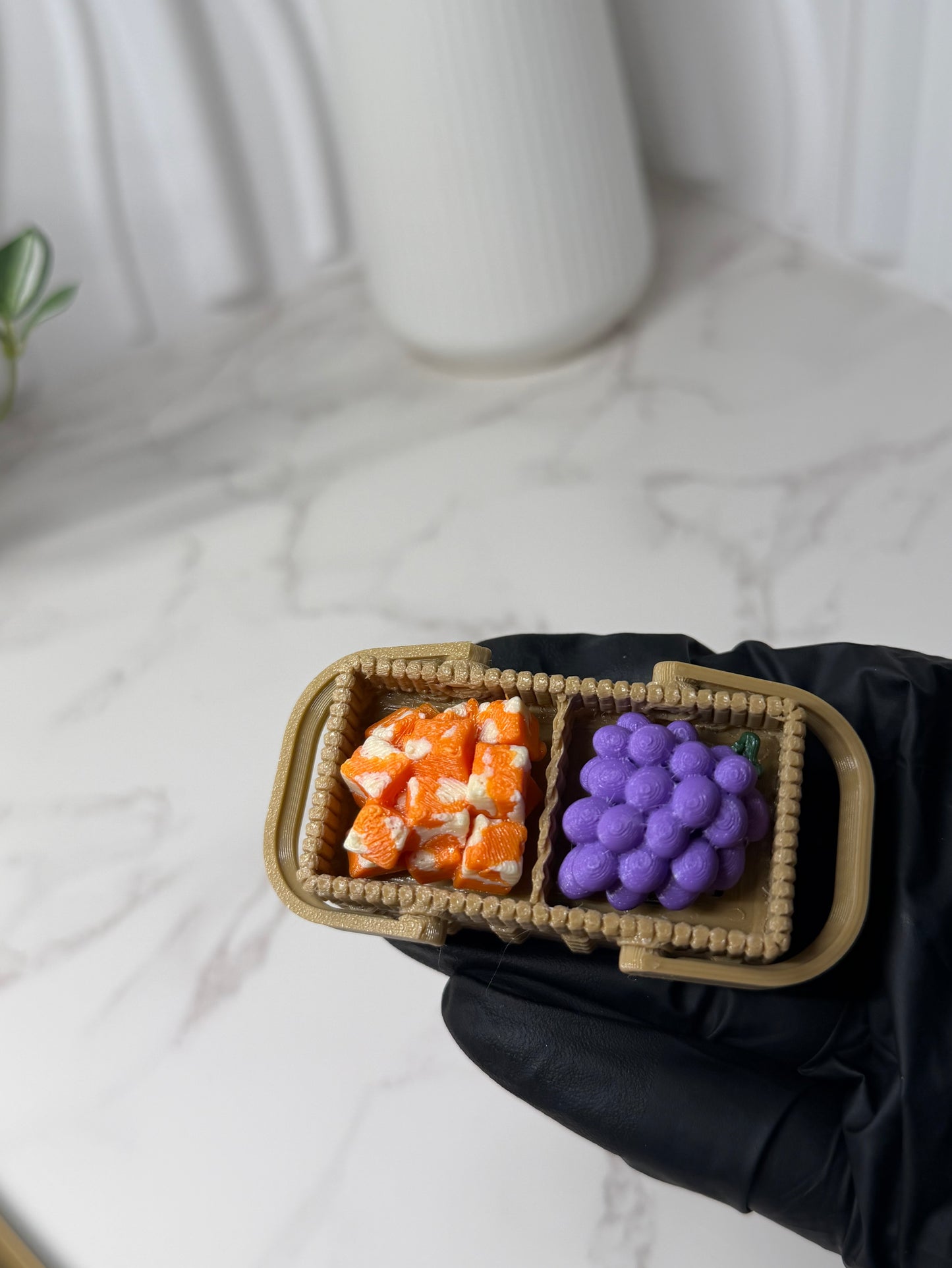Picnic Basket Clicker | Fidget Clicker
