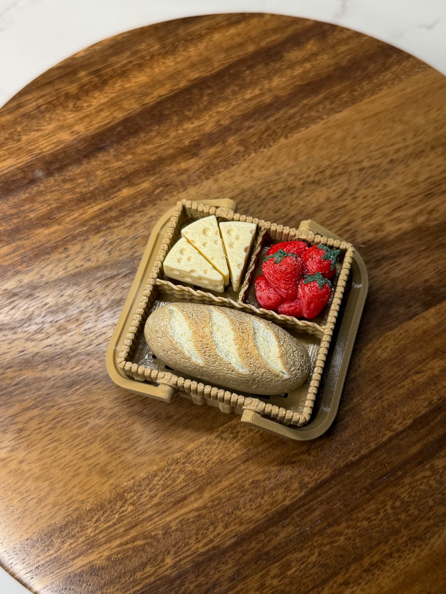 Picnic Basket Clicker | Fidget Clicker