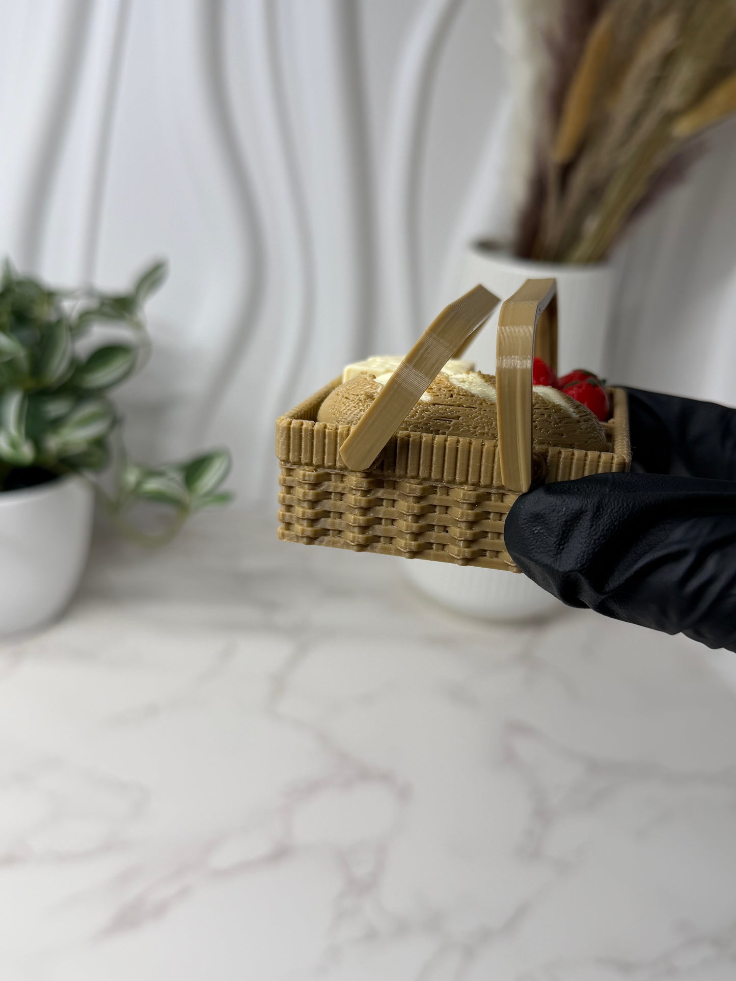 Picnic Basket Clicker | Fidget Clicker